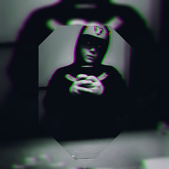 Meet your Posher, Joshua - Picture 1 of 1